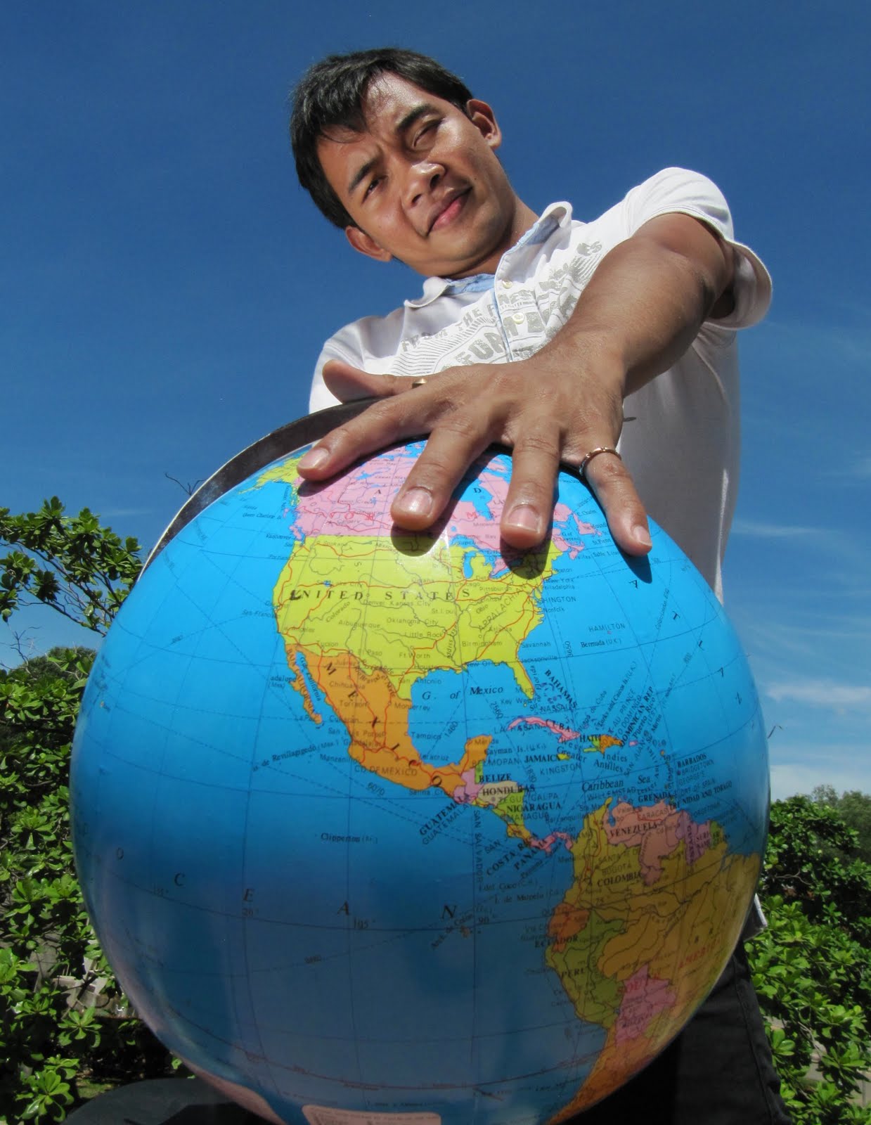 Kaing Tong Ngy Learning English